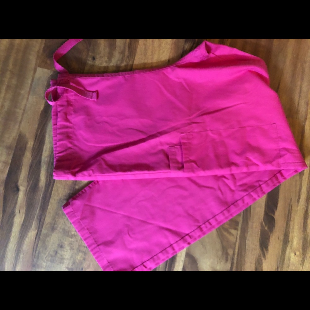 Straight leg, drawstring scrub pants